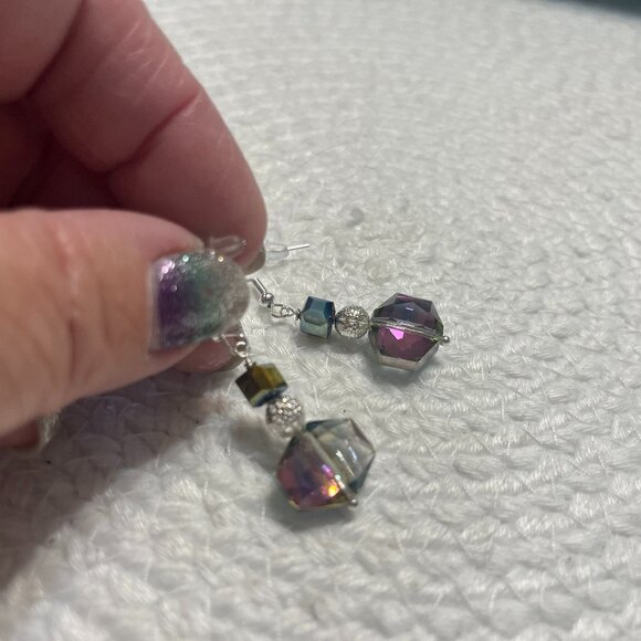 Stunning AURORA BOREALIS CRYSTALS Handmade Silver Dangle Earrings #257D - Picture 1 of 3